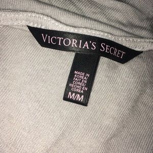 Victoria secret grey top size medium super cute